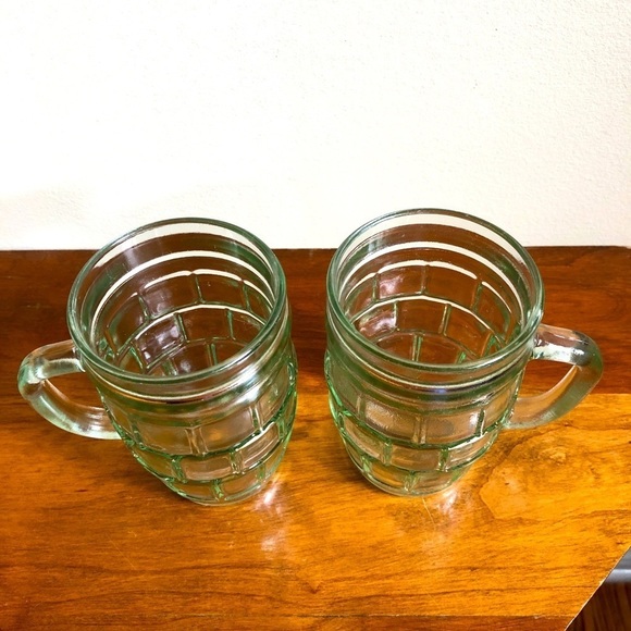 TWO vintage small beer mugs - Picture 3 of 6